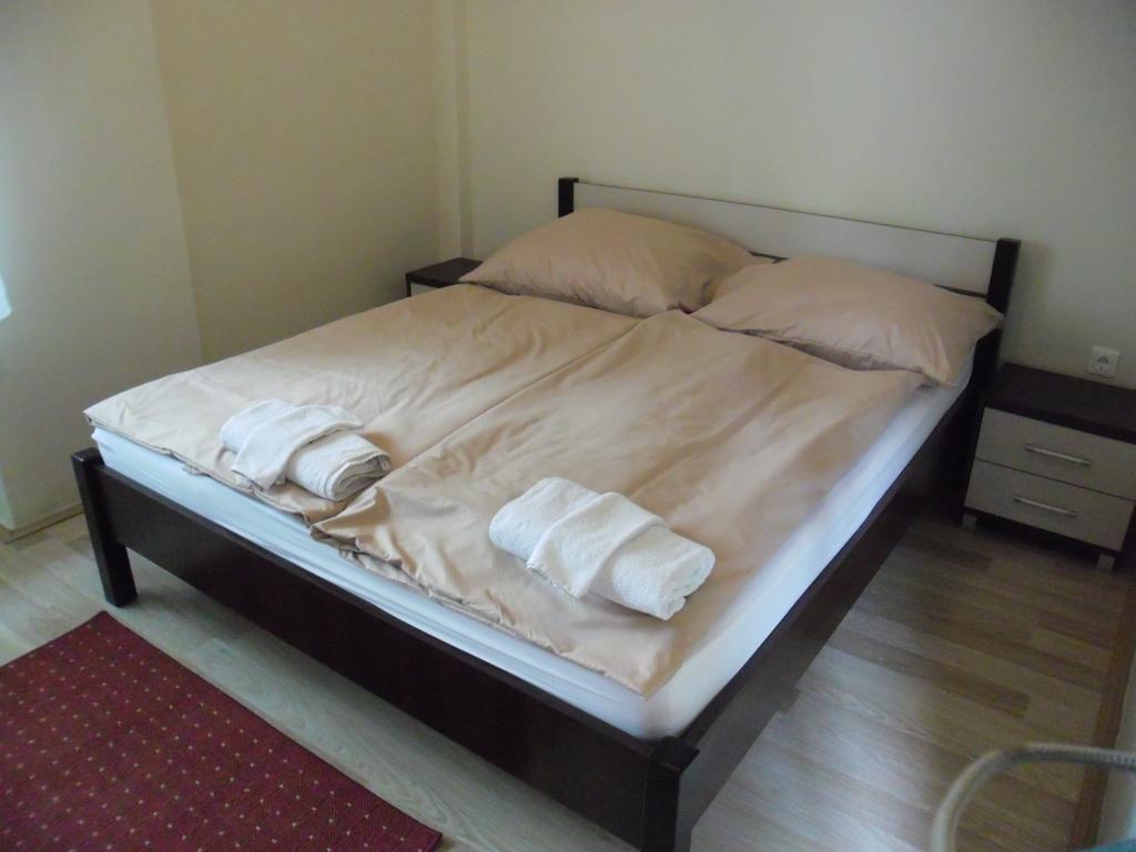 Hotel Family Balatonföldvár Cameră foto